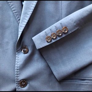 42 Grey Peak Lapel Blazer w/ Pick Stitching